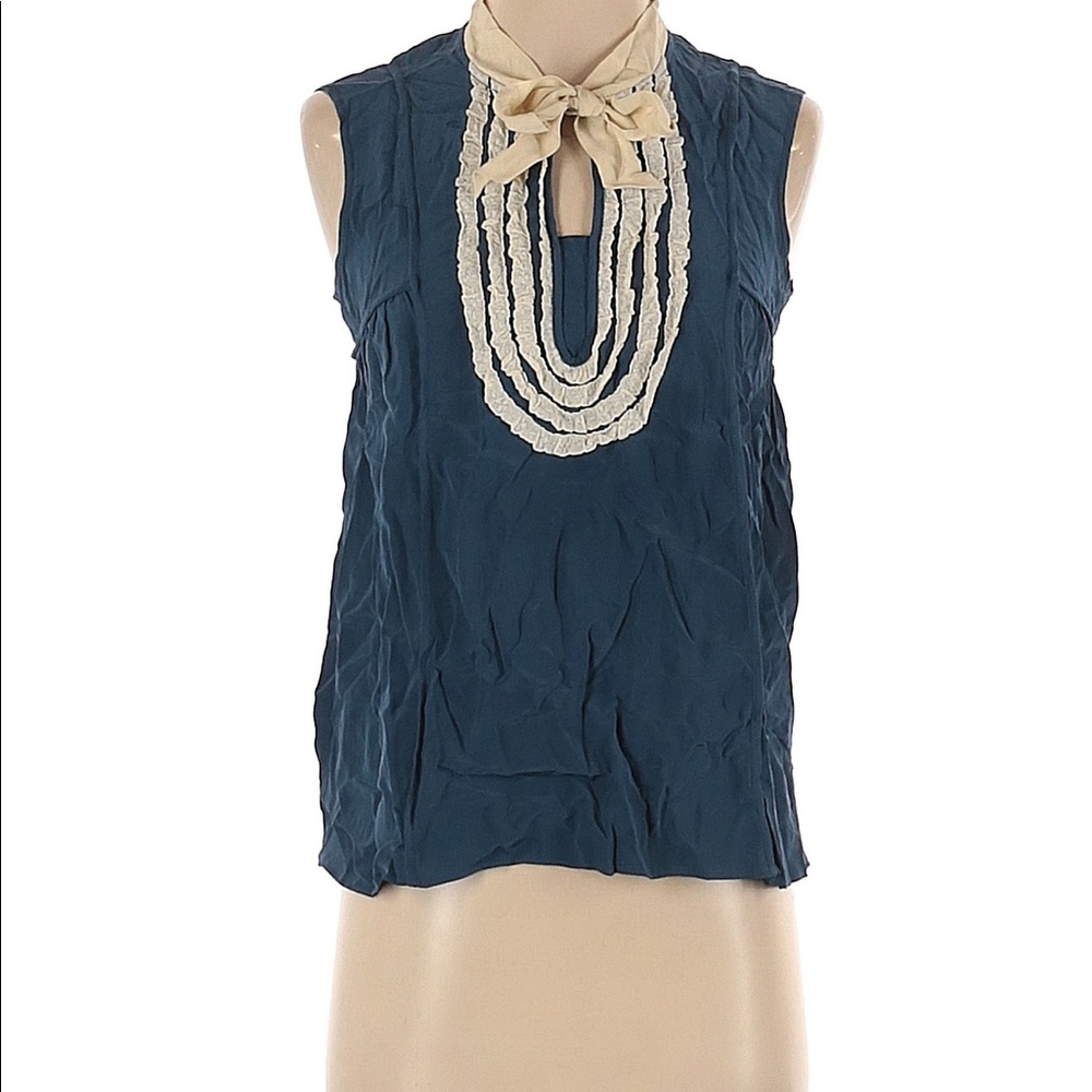 Anthropologie tops. Girls from Savoy silk and lace detail top. Size 4